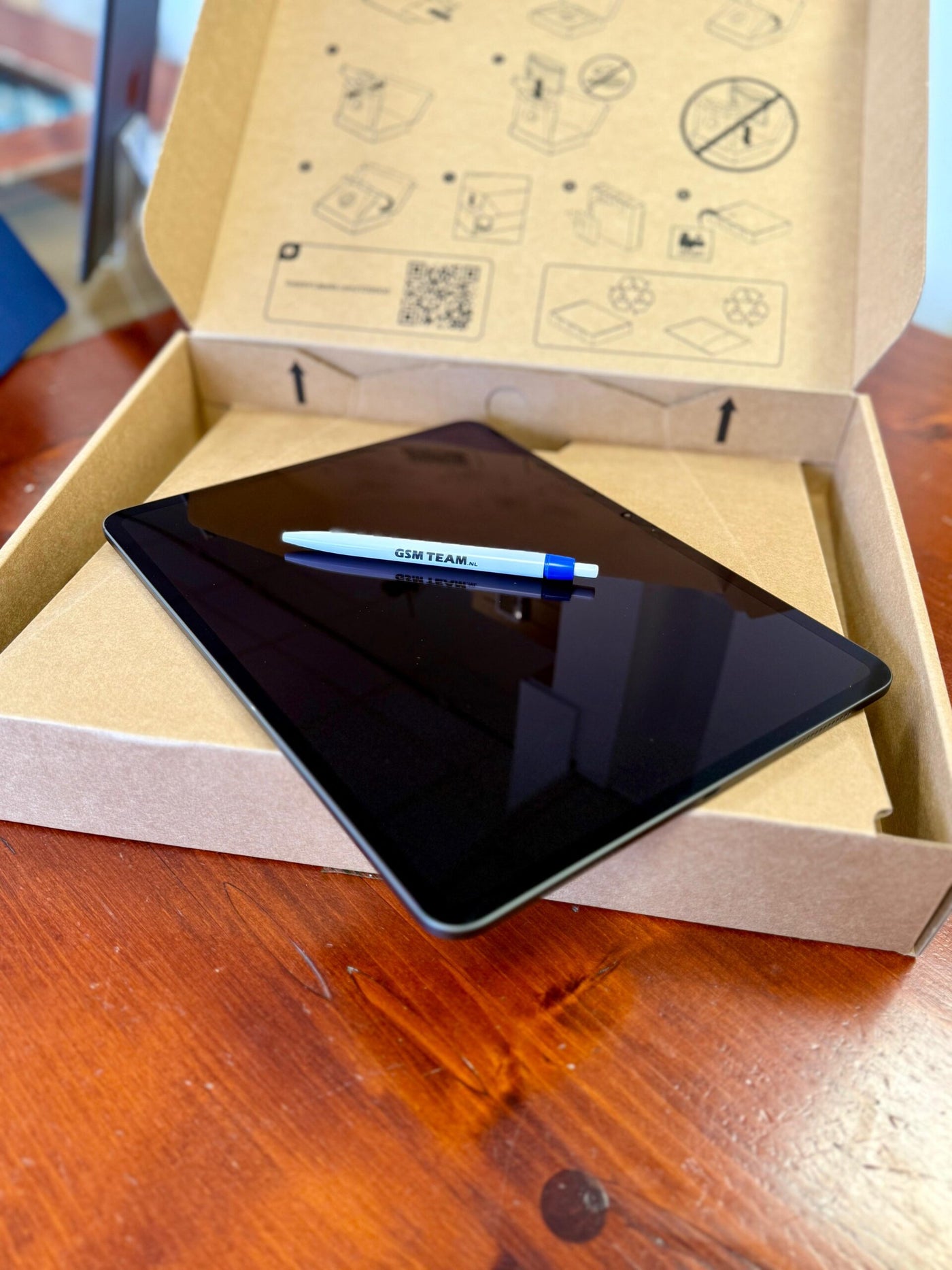 Apple iPad Pro 13, 2024 – 256GB Wifi (Pre-owned) Space Grey